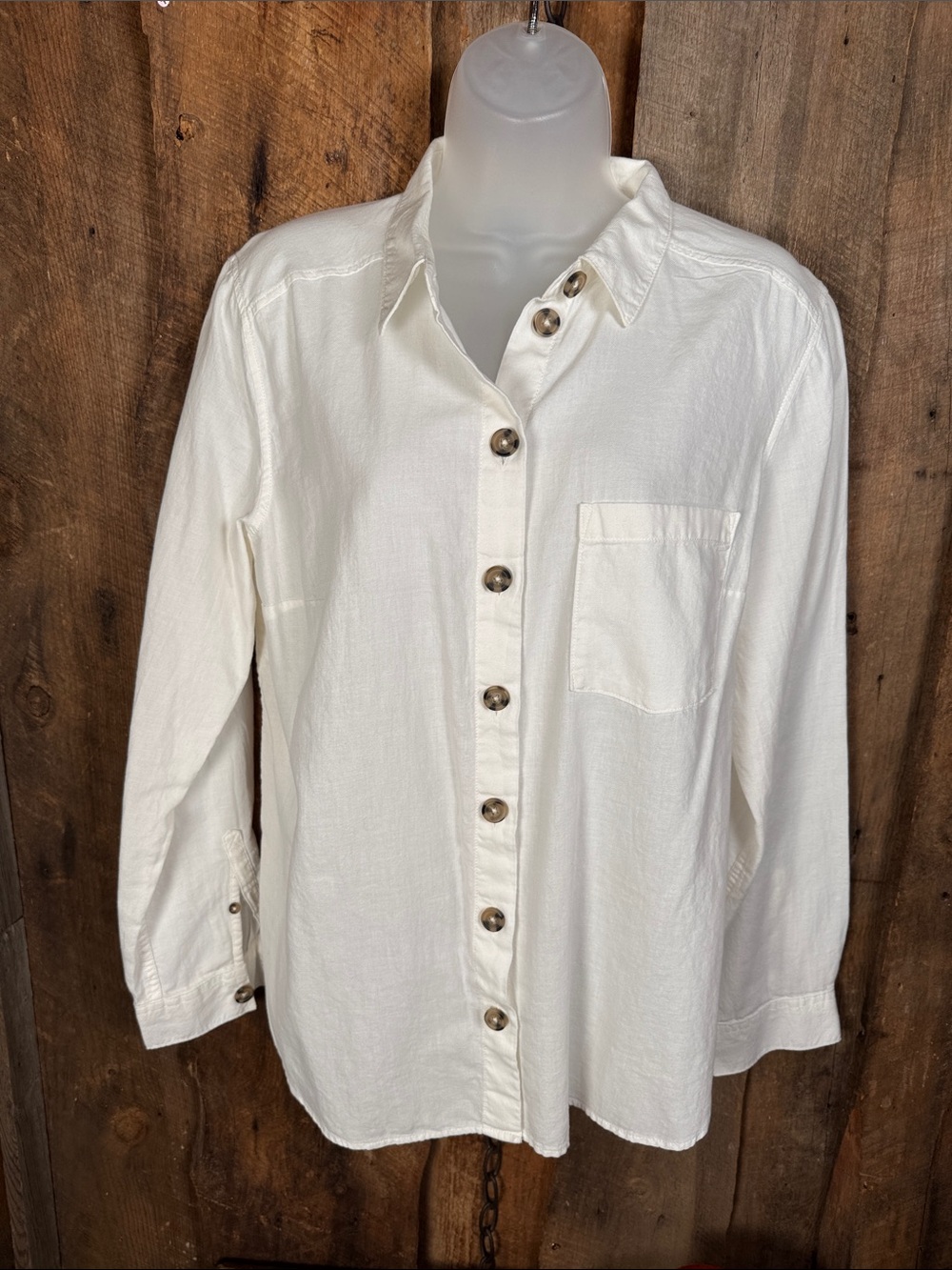 H&M White Casual Button-Down Shirt